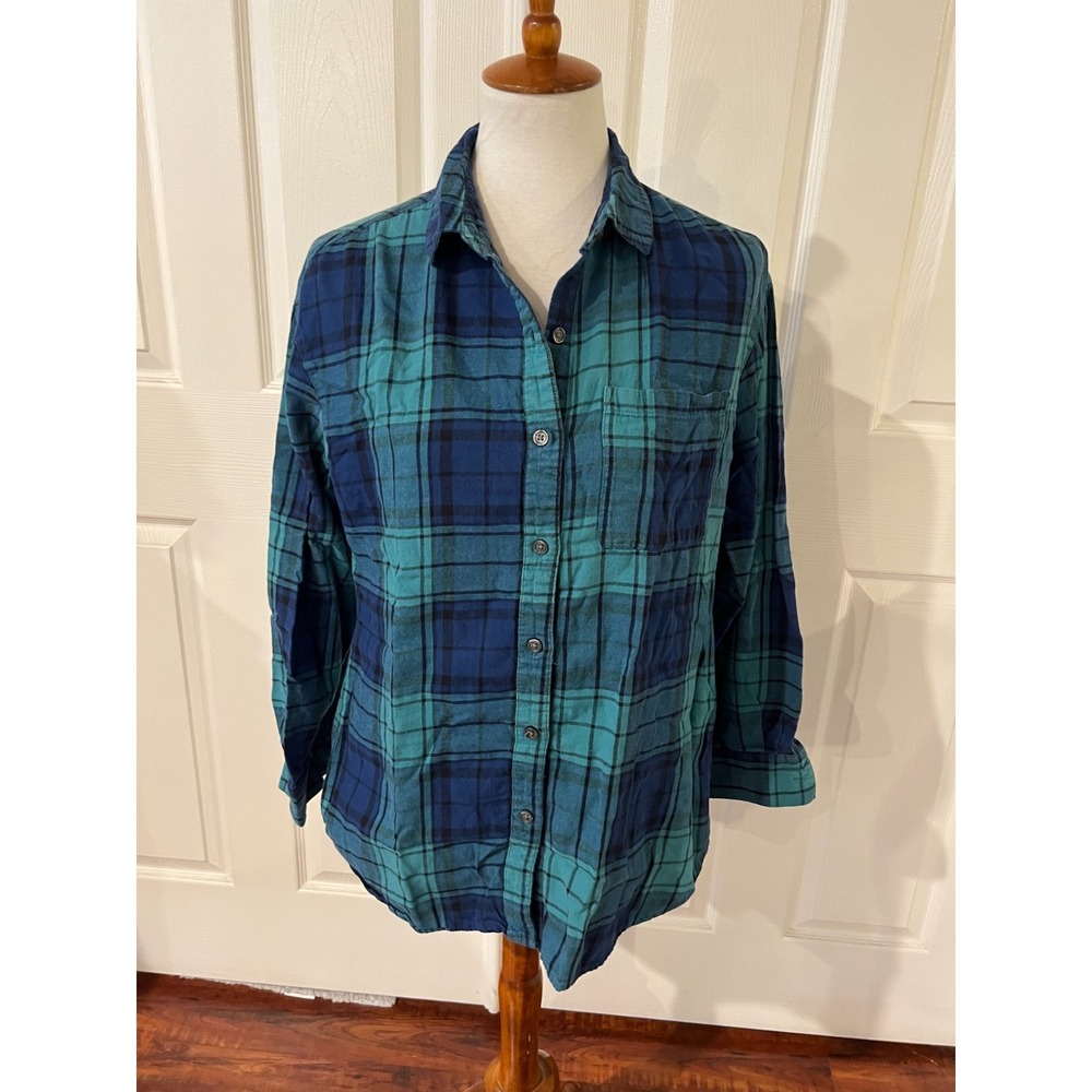 Old Navy Womens Blue Green‎ Plaid Flannel Button Up Top Sz M Classic Cabin Cozy